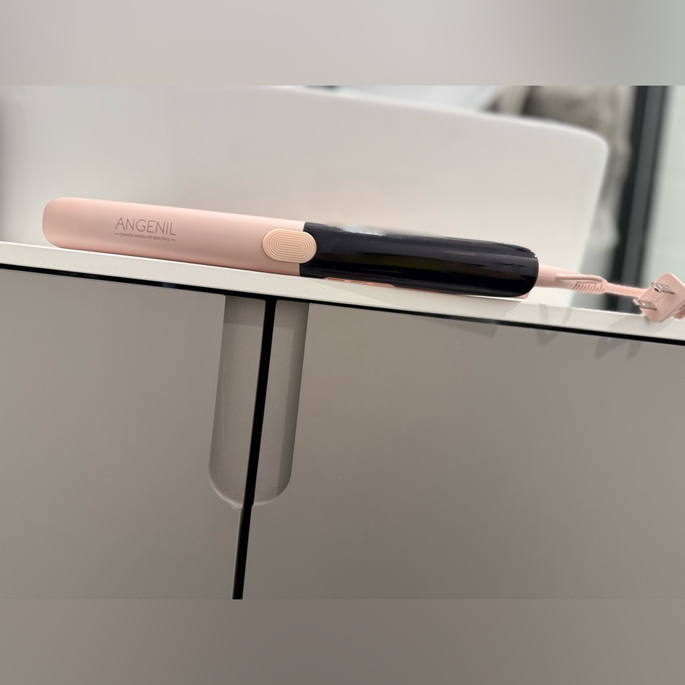 ANGENIL Hair Straightener – Digital Display | 450°F | Pink Ceramic Flat Iron